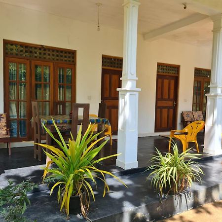Thuruliya Residence Sigiriya Exteriör bild